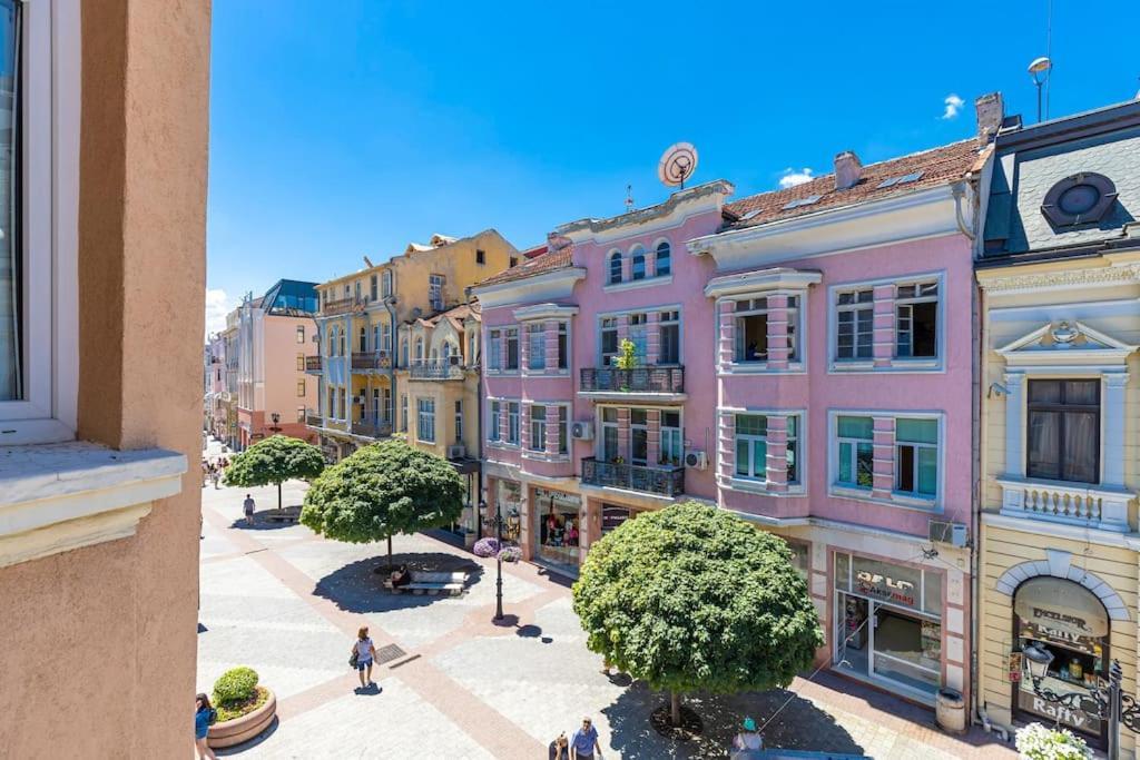 House Of History , Rooms In The Main Street Plovdiv Exterior foto