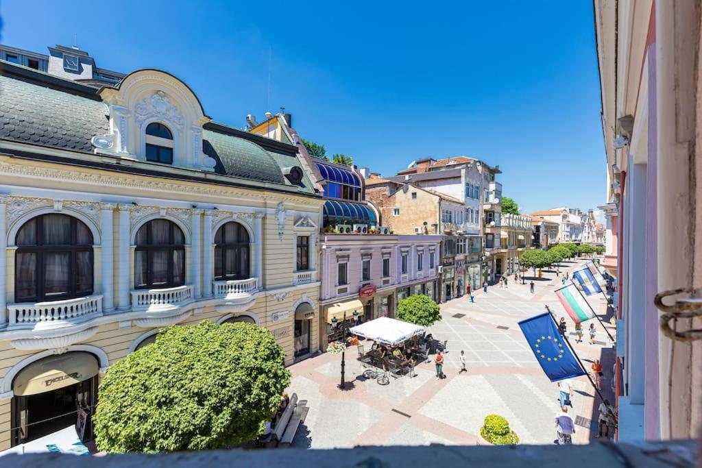 House Of History , Rooms In The Main Street Plovdiv Exterior foto
